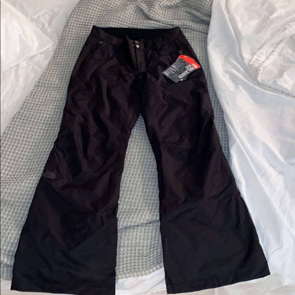 The North Face Women’s snow pants!!